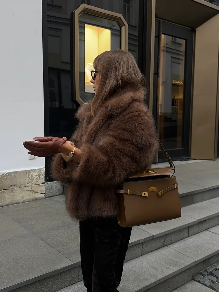 Solid Color Large Collar Fluffy Synthetic Fur Jacket Woman Fashion Warm And Luxurious Thick Short Coat 2025 Chic Lady Outerwear