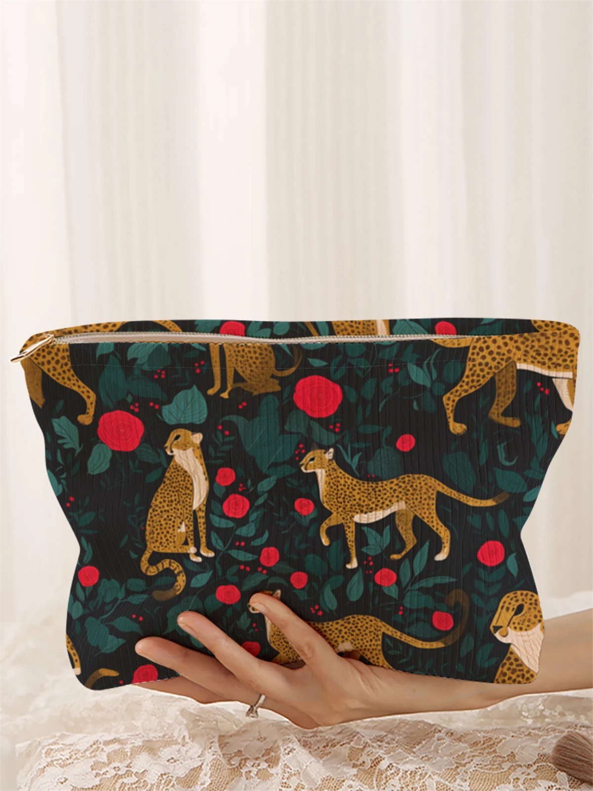 Women's Handbags Cheetah Patterned Corduroy Makeup Bag, Lightweight Zipper Makeup Storage Box, Multifunctional Bag with Lining