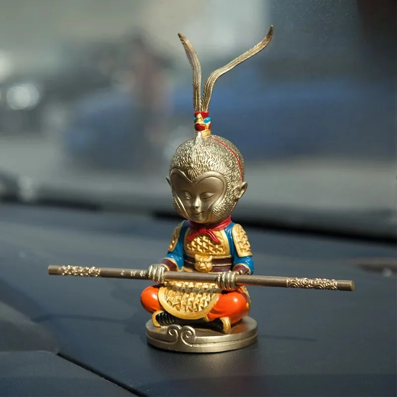 

Brass Car Wukong Decoration Monkey King Triumph over the Buddha Journey to the West Cute Pet Car Ornament Safe Lucky Feng Shui