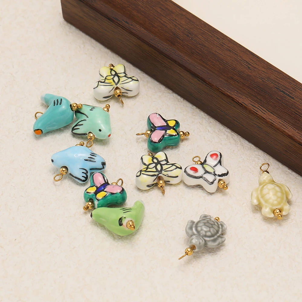 5 Stück Edelstahl-Perlenhaken mit Keramik-Anhängern in Form von Schildkröte, Vogel und Schmetterling für die Herstellung von Schmuck, DIY-Halsketten, Anhängern und Ohrringen – Detail 4
