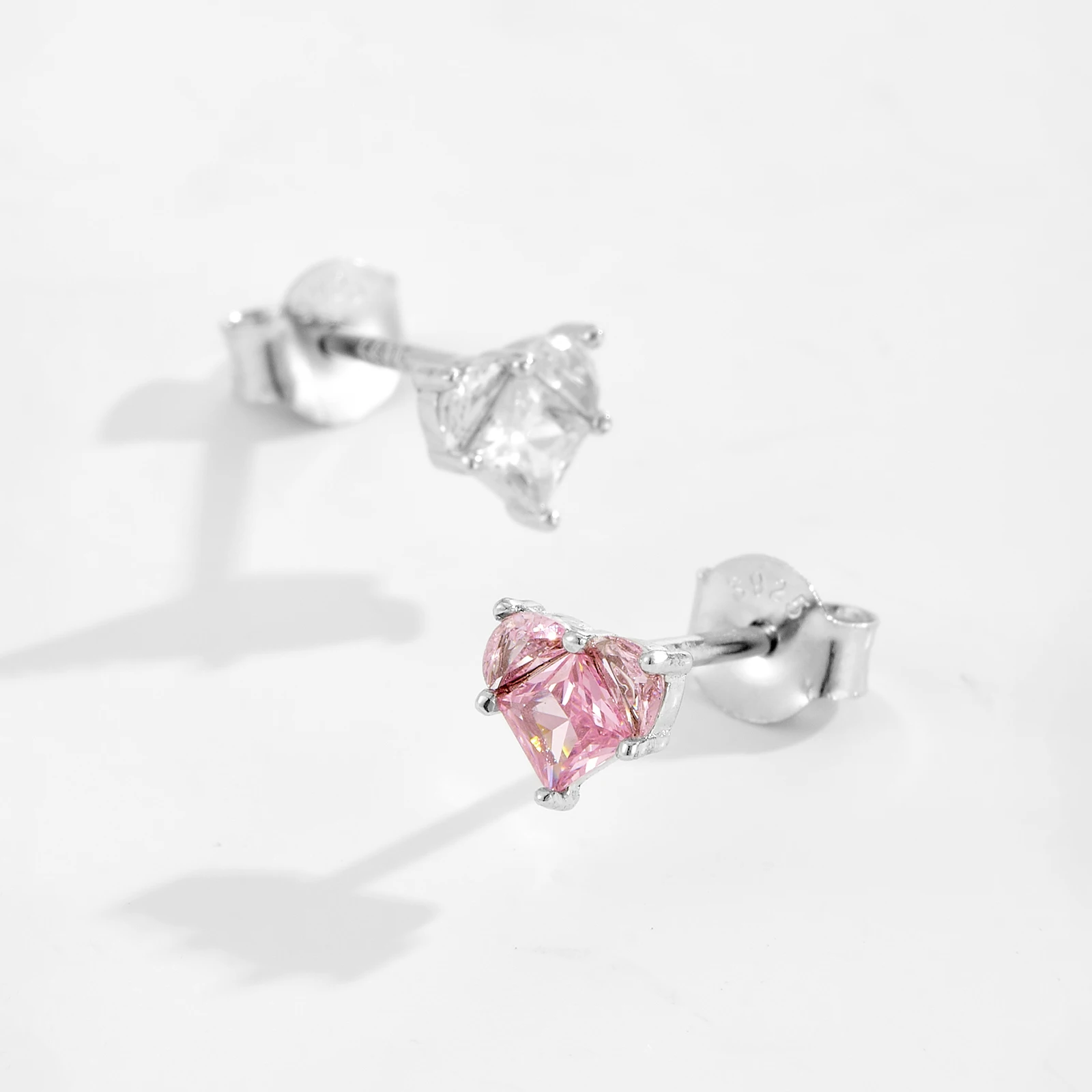 

VEWANT New 925 Sterling Silver Heart - Shaped Stud Earrings: CZ Pink Zircon 2025 Romantic Dainty Valentine Women Jewelry Gift