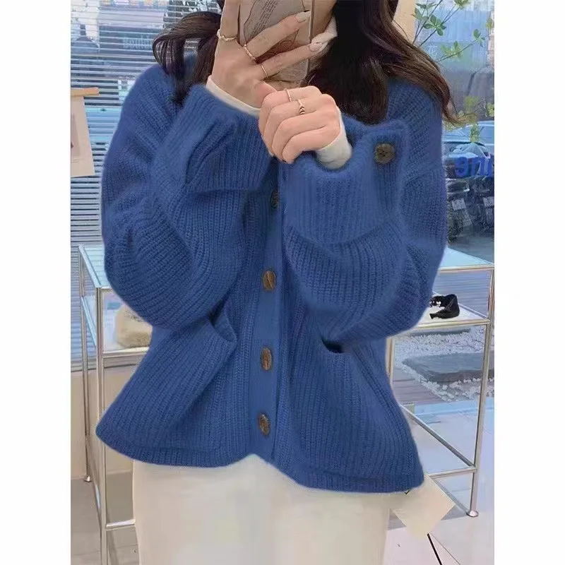 2023 New Autumn/winter Fashion Loose Fitting Casual Cardigan Plush V-neck Button Long Sleeved Solid Color Sweater Women\'s Top