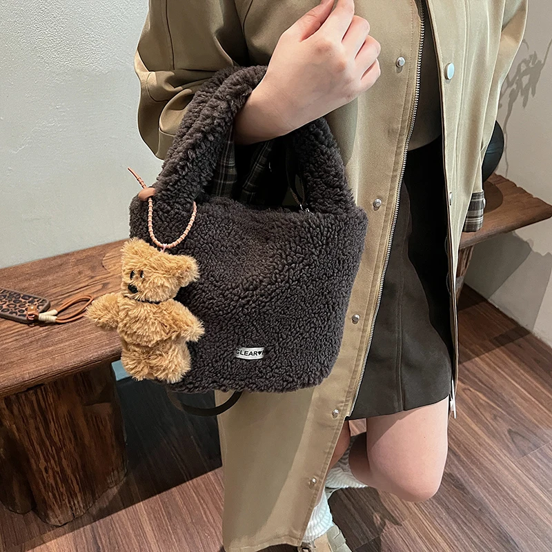 2024 Winter Lamb Woolen Handbag Women\'s Bag Designer Bucket Plush Handbag Fashion Casual Shoulder Messenger Bag Female bolsas