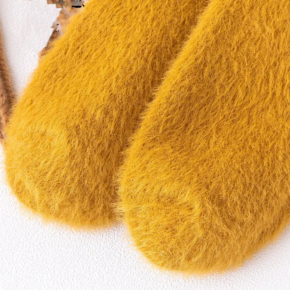 Quente grosso design de moda respirável estilo coreano estudante meias femininas mid-tube meias chão meias de lã de pele de vison