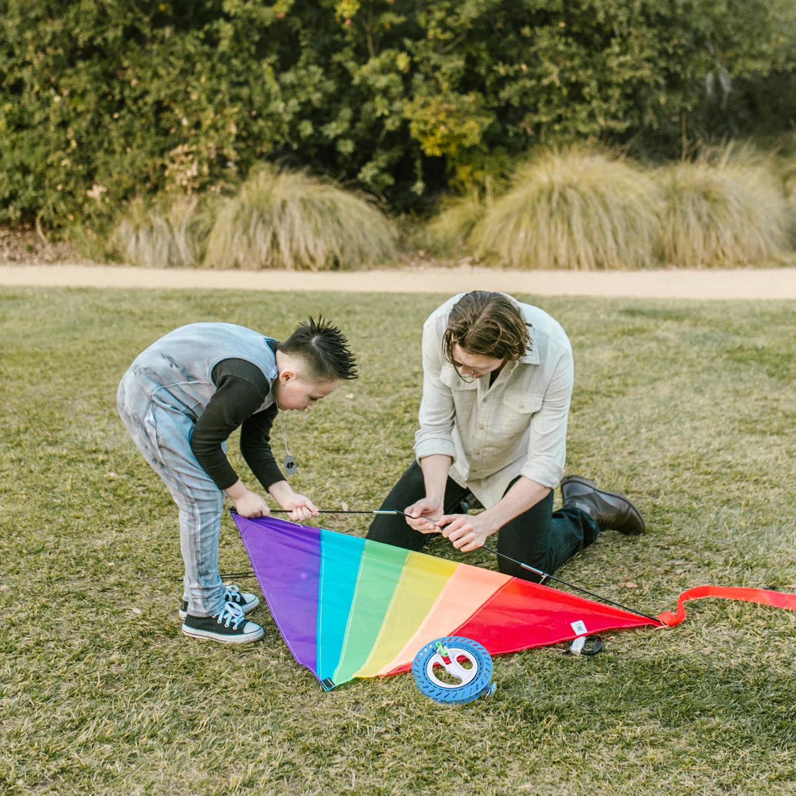 Bobine de ligne de cerf-volant portative en plastique ABS de 18Cm, verrouillable avec poignée ergonomique pour outils de vol en plein air, rouge et bleu, 2 pièces