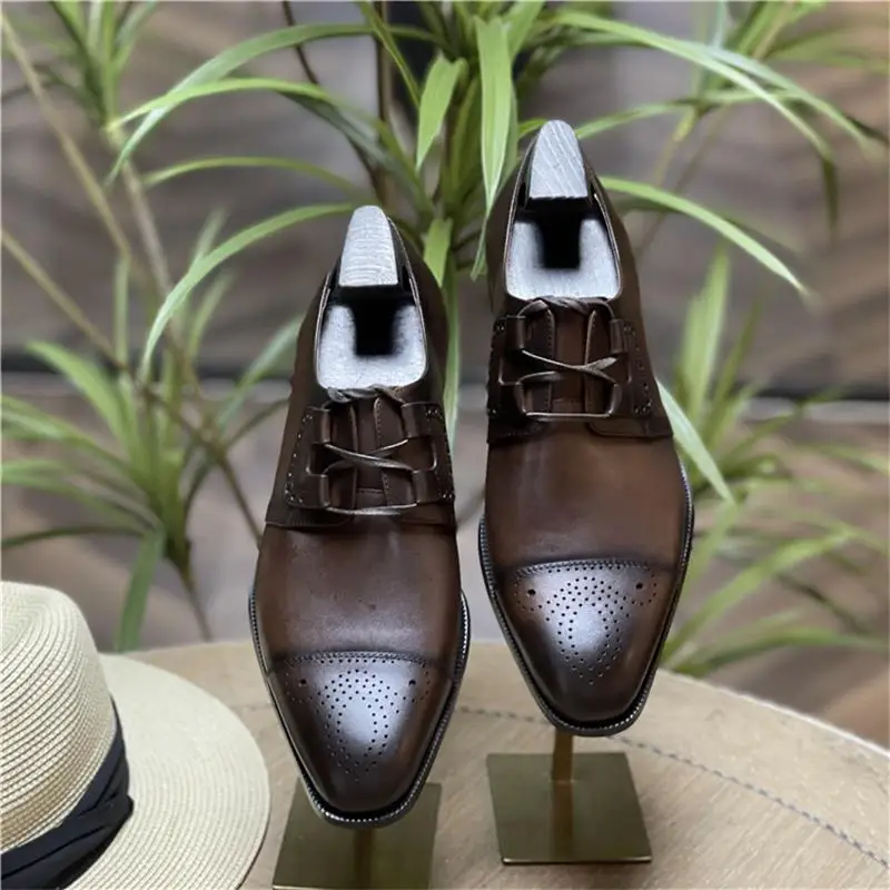 

Men Oxford Brogues Leather Three Stitching Square Toe Low Heel Carved Lace Fashion Classic Business Casual Daily Men Shoes