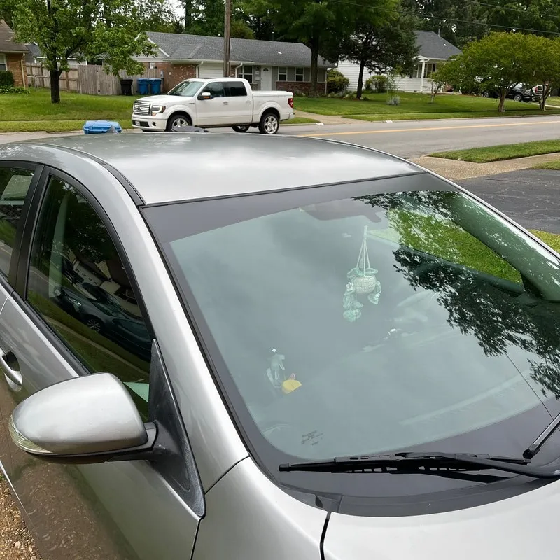 ملصق حاجب من الشمس للزجاج الأمامي للسيارة باللون الأسود غير اللامع وشريط الزجاج الأمامي للسيارة ملحقات ديكور السيارة