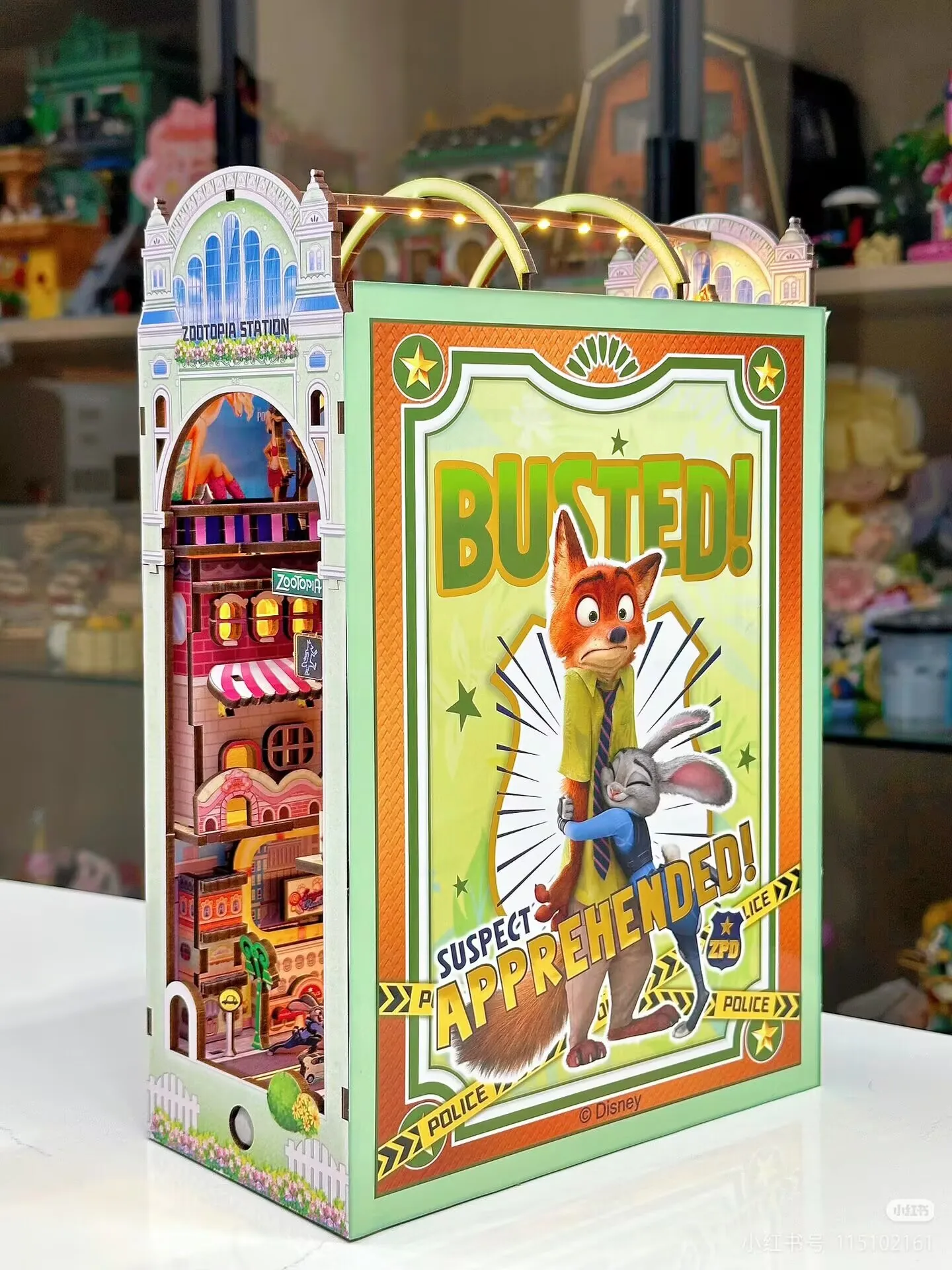 Disney Zootopia-juguete 3D de conejo Judy, soporte para libros de escritorio, modelo encantador, adorno personalizable, regalo sorpresa de cumpleaños y Navidad
