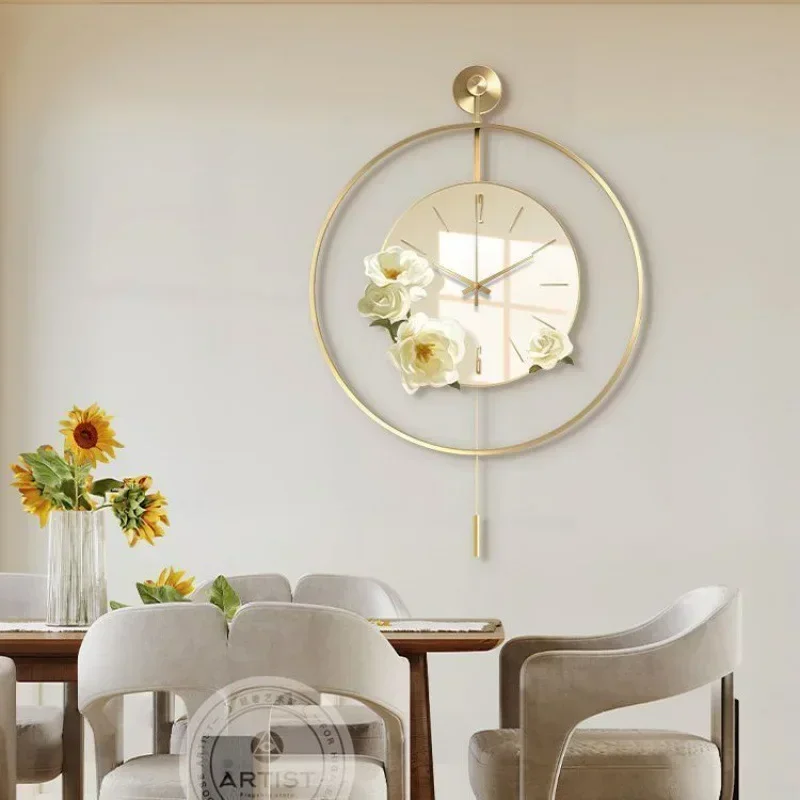 Scandinavian Minimalist Wall Clock Living Room Small Fresh Flowers Decorative Clock Dining Room Fashion Table Hanging Wall