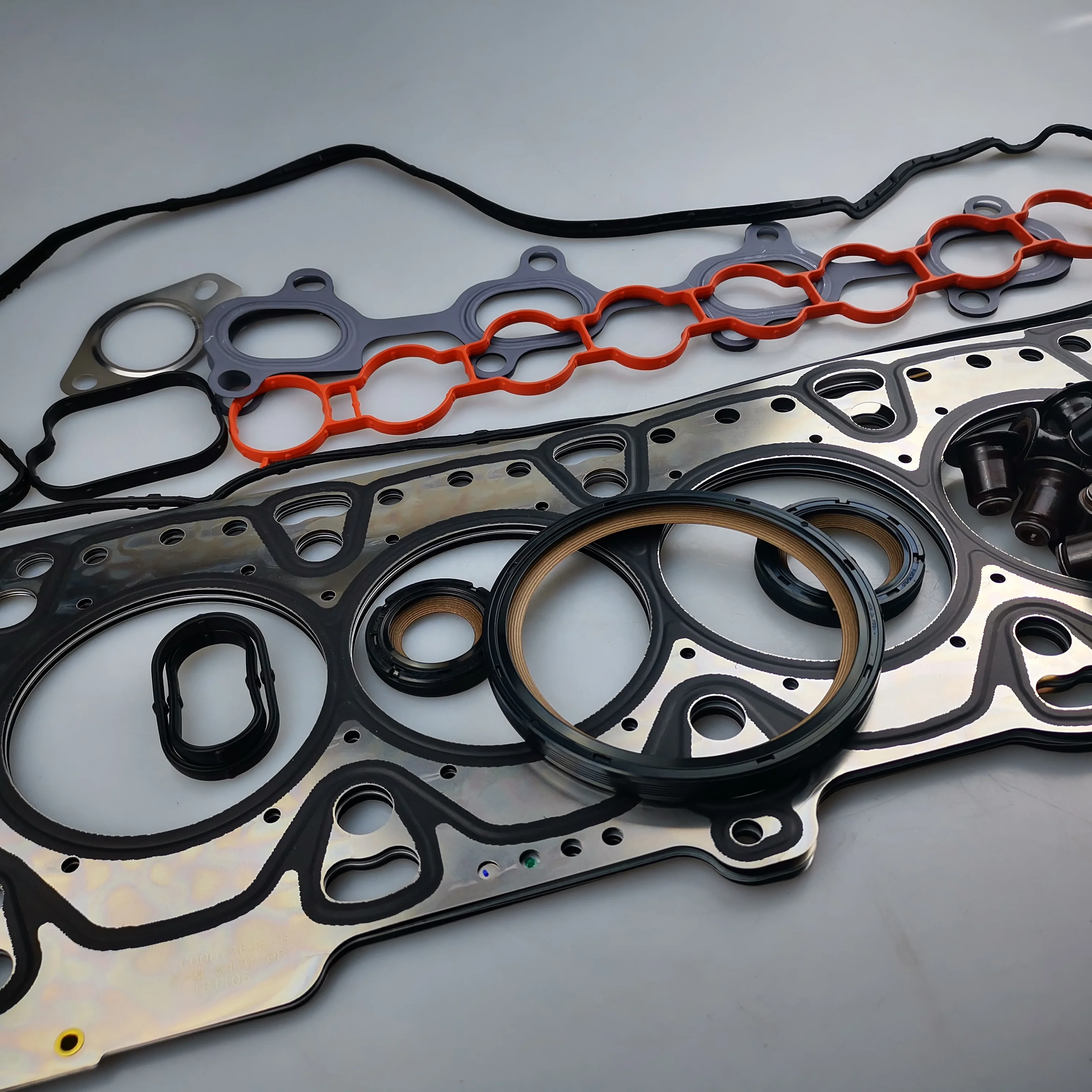 For SAIC MAXUS T60 V80 G10 D90 V90 2.0T Diesel Full Gasket Set E8054