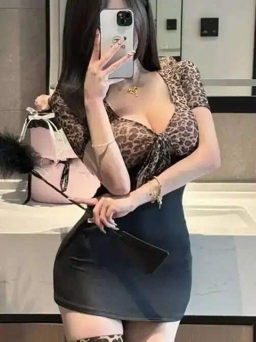 Vestido Sexy puro deseo con escote en V profundo, ajustado con cordones y estampado de leopardo, uniforme de secretaria de retales transparente suave, vestido envolvente a la cadera SM, PLGA encantador