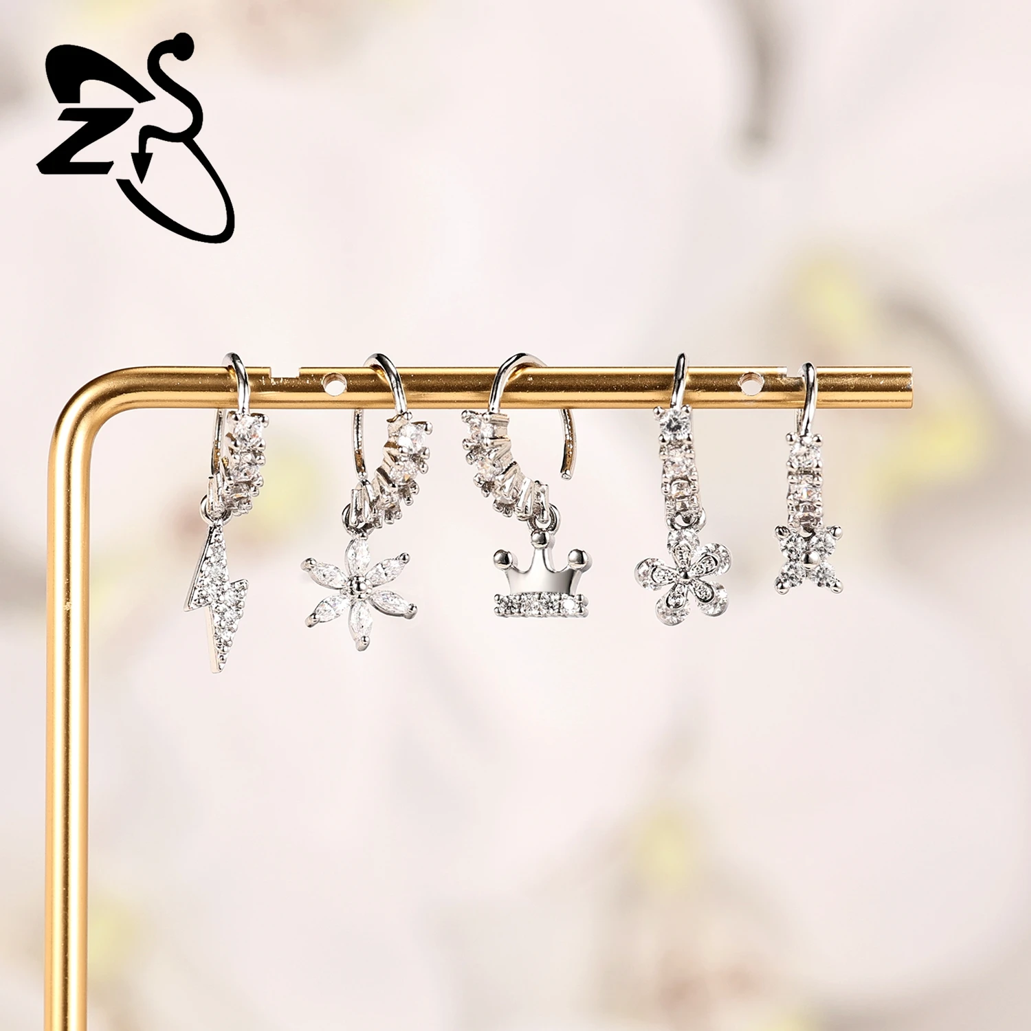 ZS 1 Piece 20G Trendy Hoop Nose Rings Women Moon Star Flower Pendant Septum Piercing Ear Helix Cartilage Piercings Jewelry 8MM