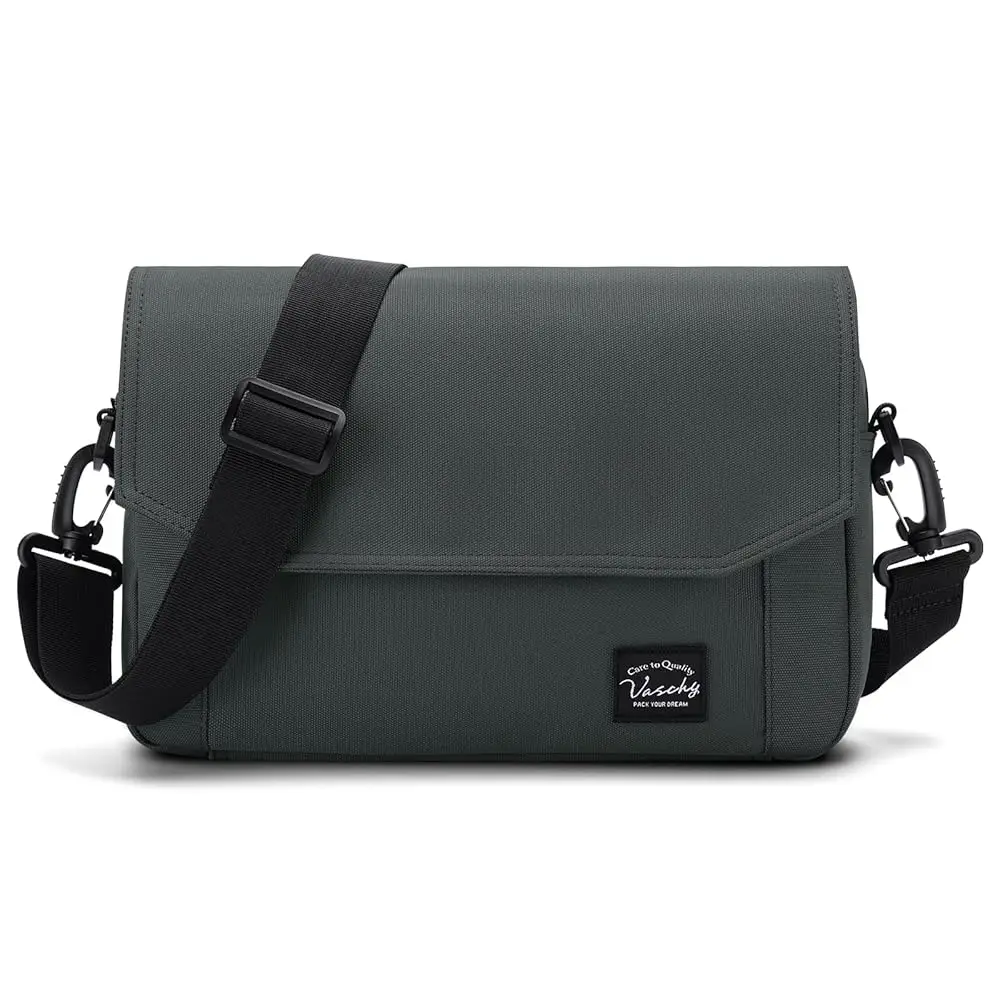 

Lightweight Messenger Bag for Men, Medium Classic Crossbody Flap Casual Satchel Crossbody Courier Bag for Men