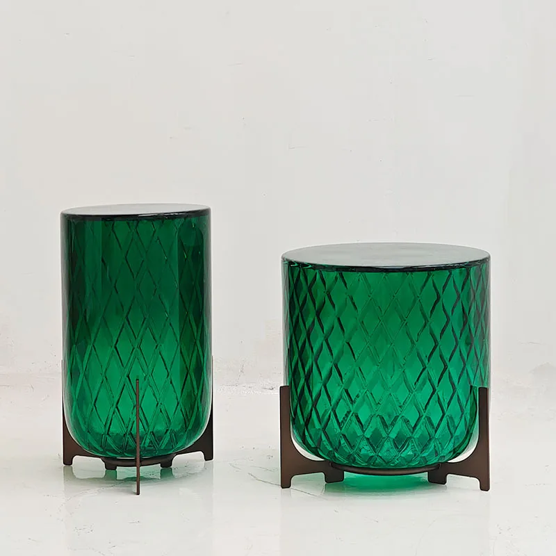 Retro creative emerald combination edge sofa bedside corner resin small coffee table