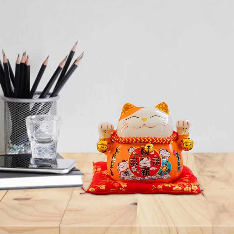 مجموعة شخصيات صغيرة من Lucky Feng Shui Cat مقاس 4.5 بوصة تمثال قطة الثروة اللطيفة Maneki Neko Feng Shui Fortune Creative Ceramics Home