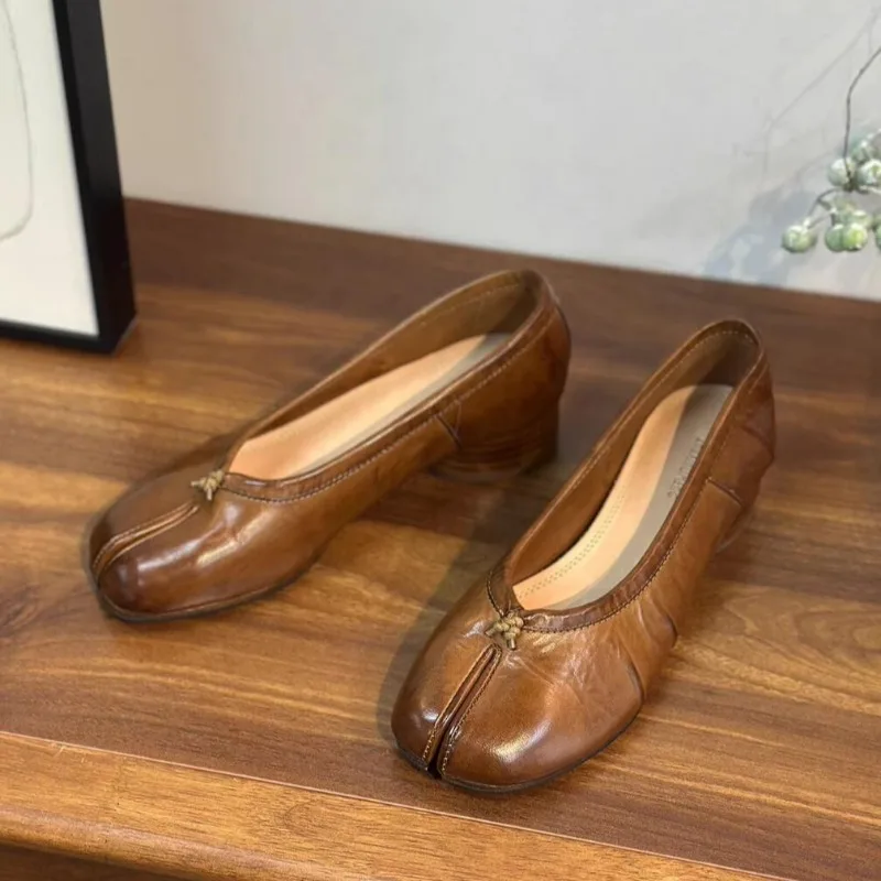 

British-Style Fashion Horsehide Toe-Separated Shoes Women Loafers Chunky-Heeled Ballet Flats Casual Leather Shoes