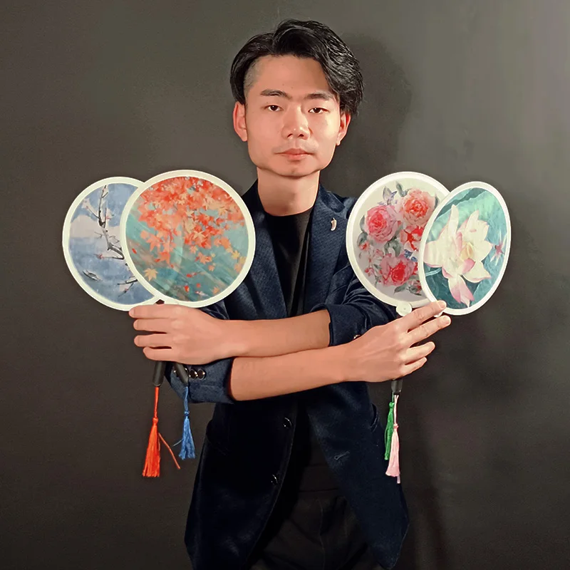 Appearing Round Fan (Set of 4) by Angel Magic Tricks Magica Stage Illusions Gimmicks Mentalism Props Folded Fan Production Magia