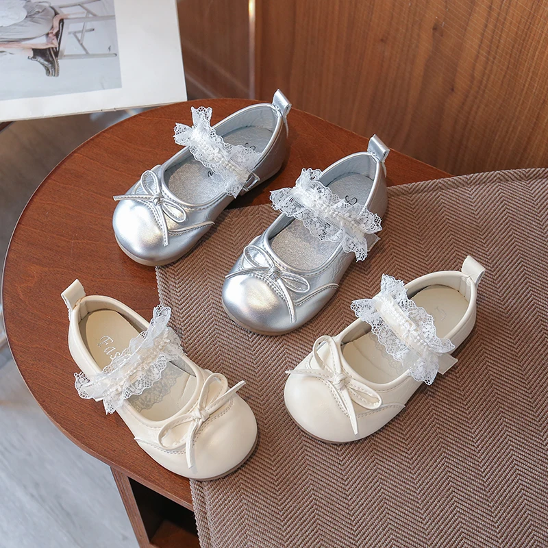 

Детская кожаная обувь для девочек, весна 2026, новая мода в корейском стиле, нескользящие универсальные модельные туфли принцессы с мягкой подошвой
