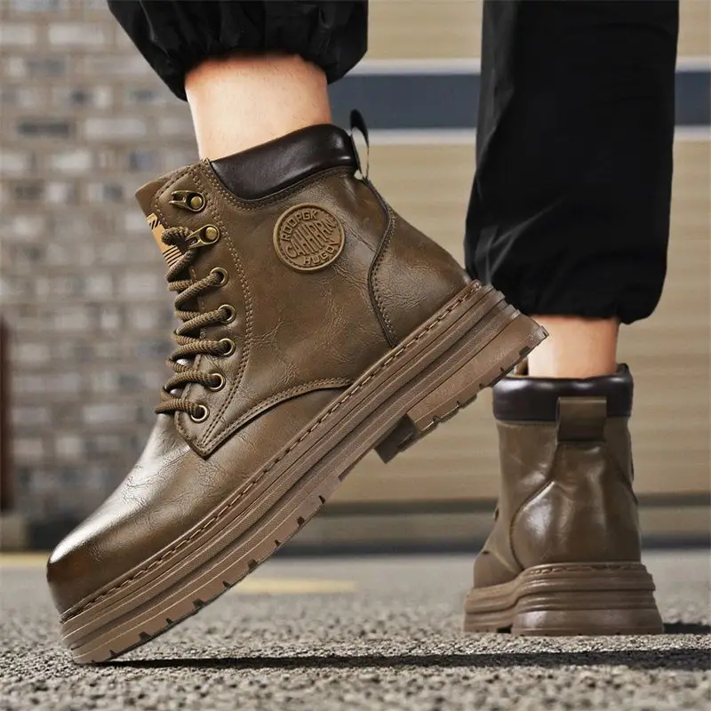 

Новые высокие ботинки, рабочие ботинки, мотоциклетные ботинки, универсальные повседневные кожаные ботинки на толстой подошве в британском стиле