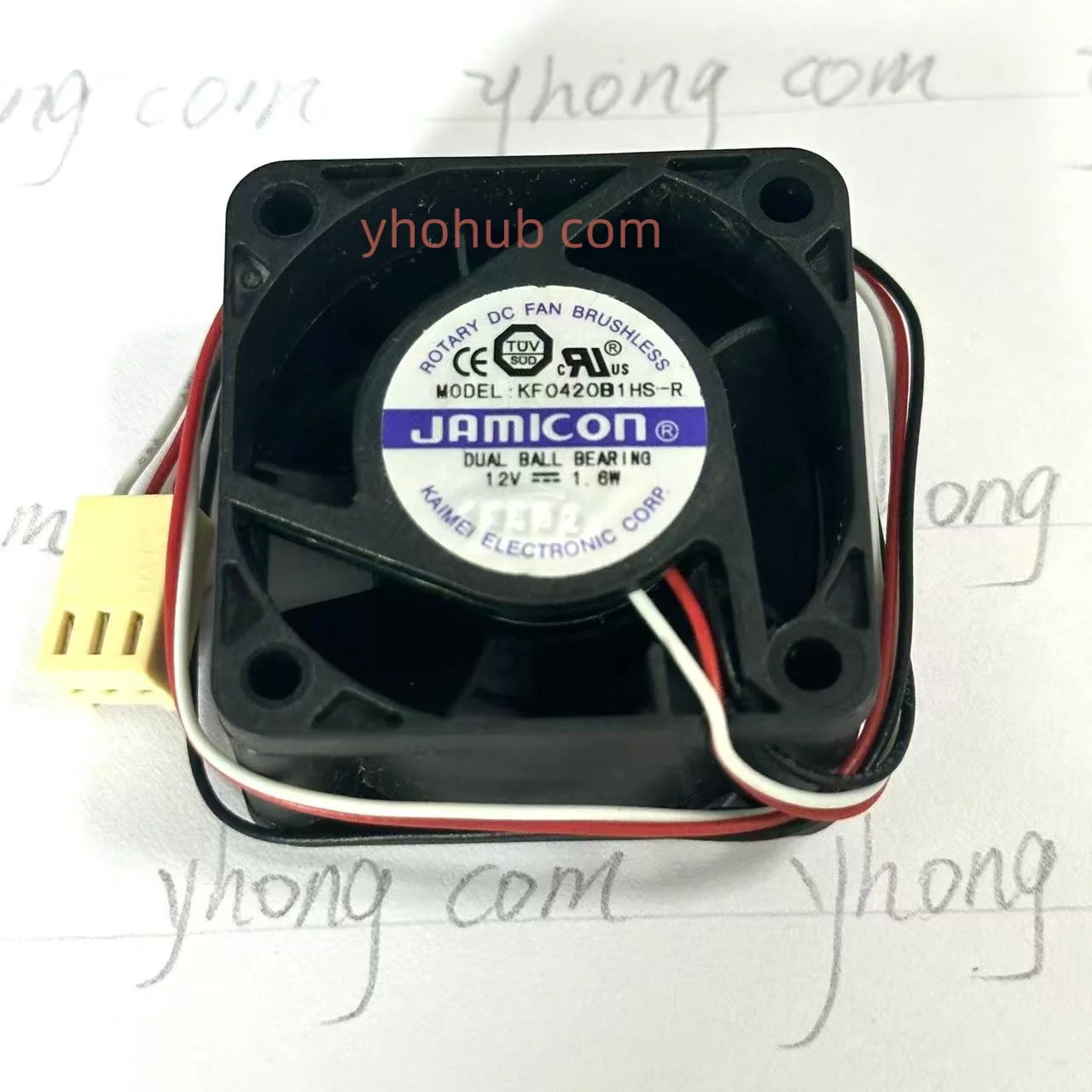 

JAMICON KF0420B1HS-R DC 12 В 1,6 Вт 40x40x20 мм 3-проводной охлаждающий вентилятор для сервера