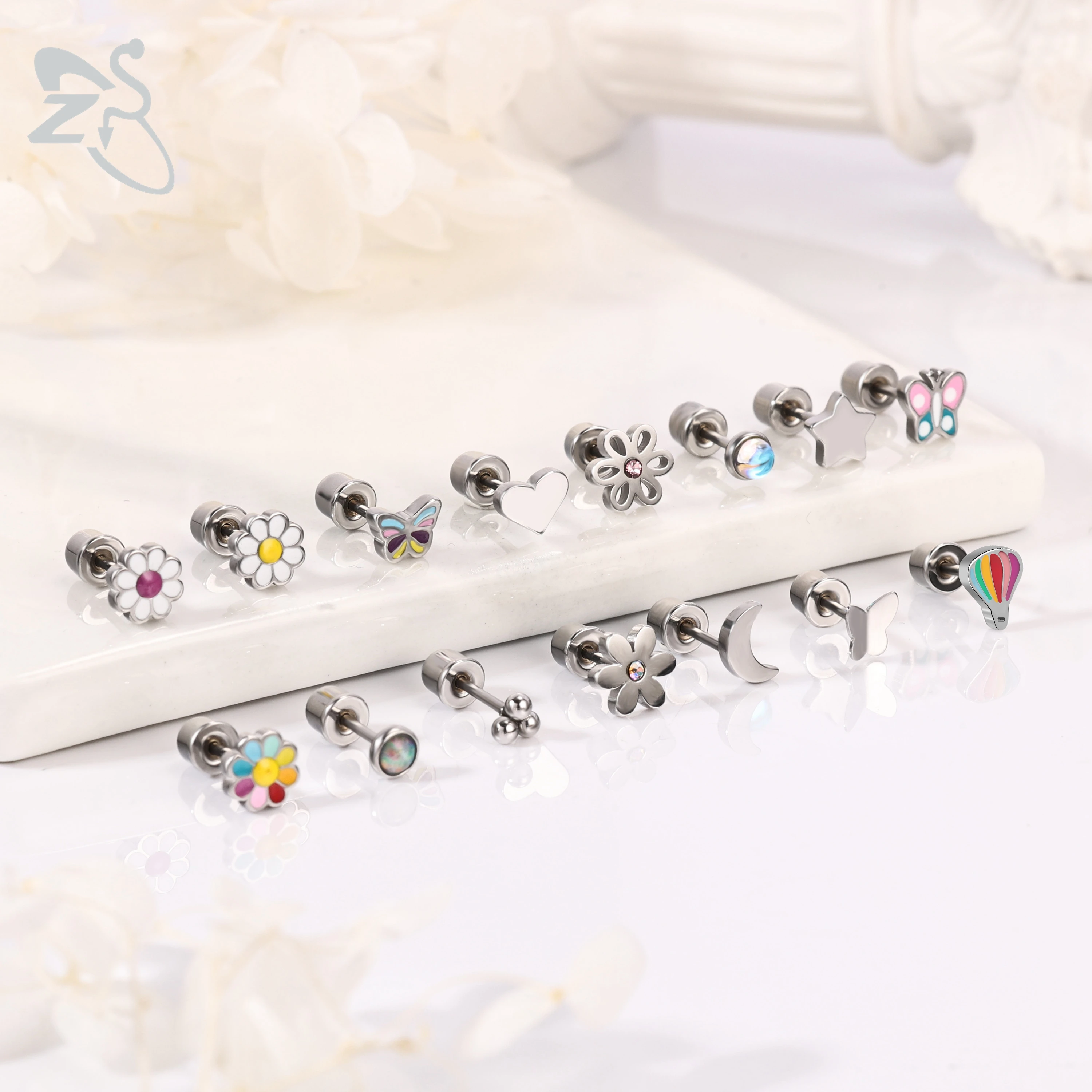 ZS 1 Piece 20G Stainless Steel Stud Earring For Children Women Cute Flower Butterfly Earrings Cartilage Helix Piercing Jewelry