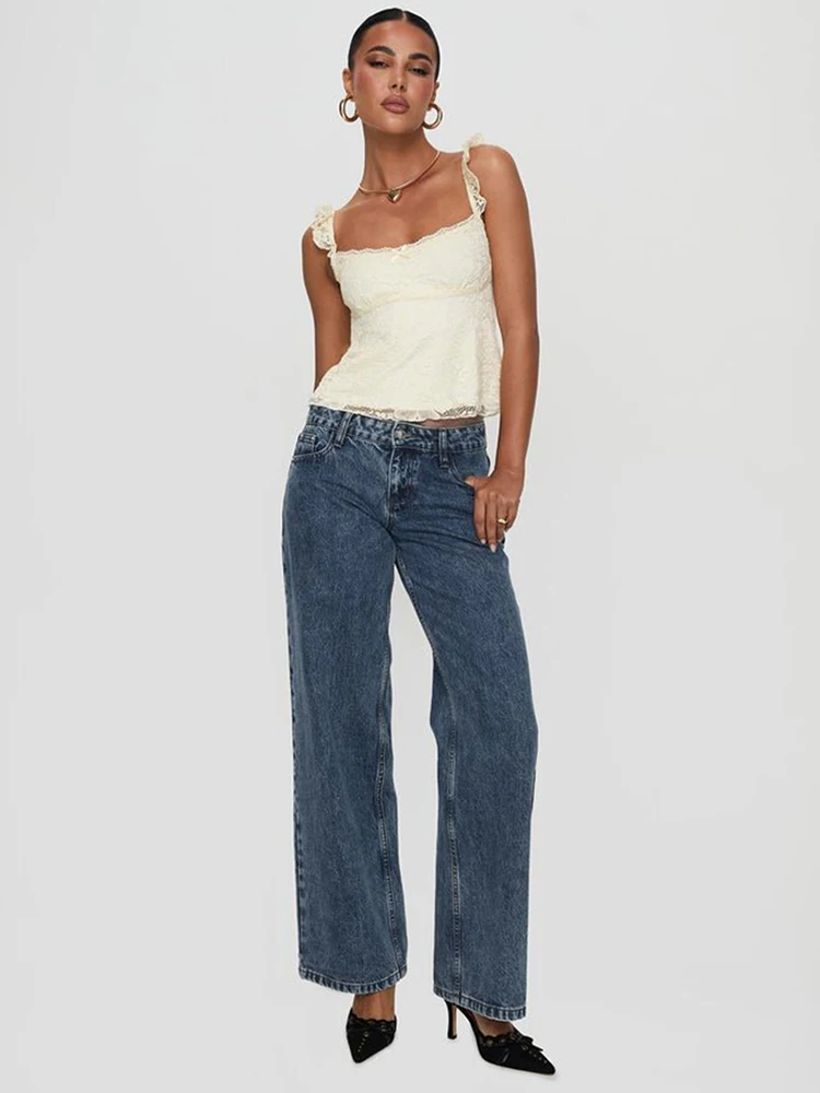 النمط الفرنسي الدانتيل تانك القمم جديد الصيف الأبيض السباغيتي حزام بروتيل ساحة الرقبة المرأة المحاصيل الأعلى شيك 2025 مشد قميص علوي