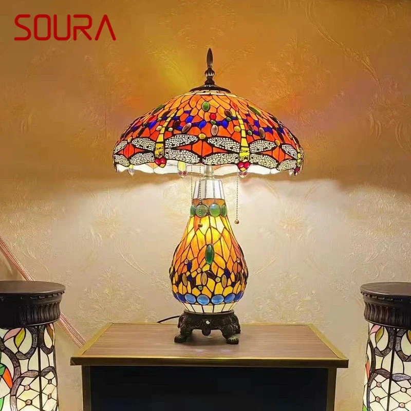 Souraa lampa stołowa Tiffany amerykański Retro salon lampka do sypialni luksusowej willi hotelowej witrażowej lampy szklane biurko