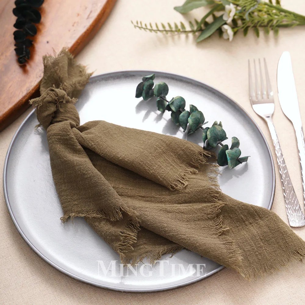 Thumbnail 4 - #16 Compare Cloth Napkins Before You Buy