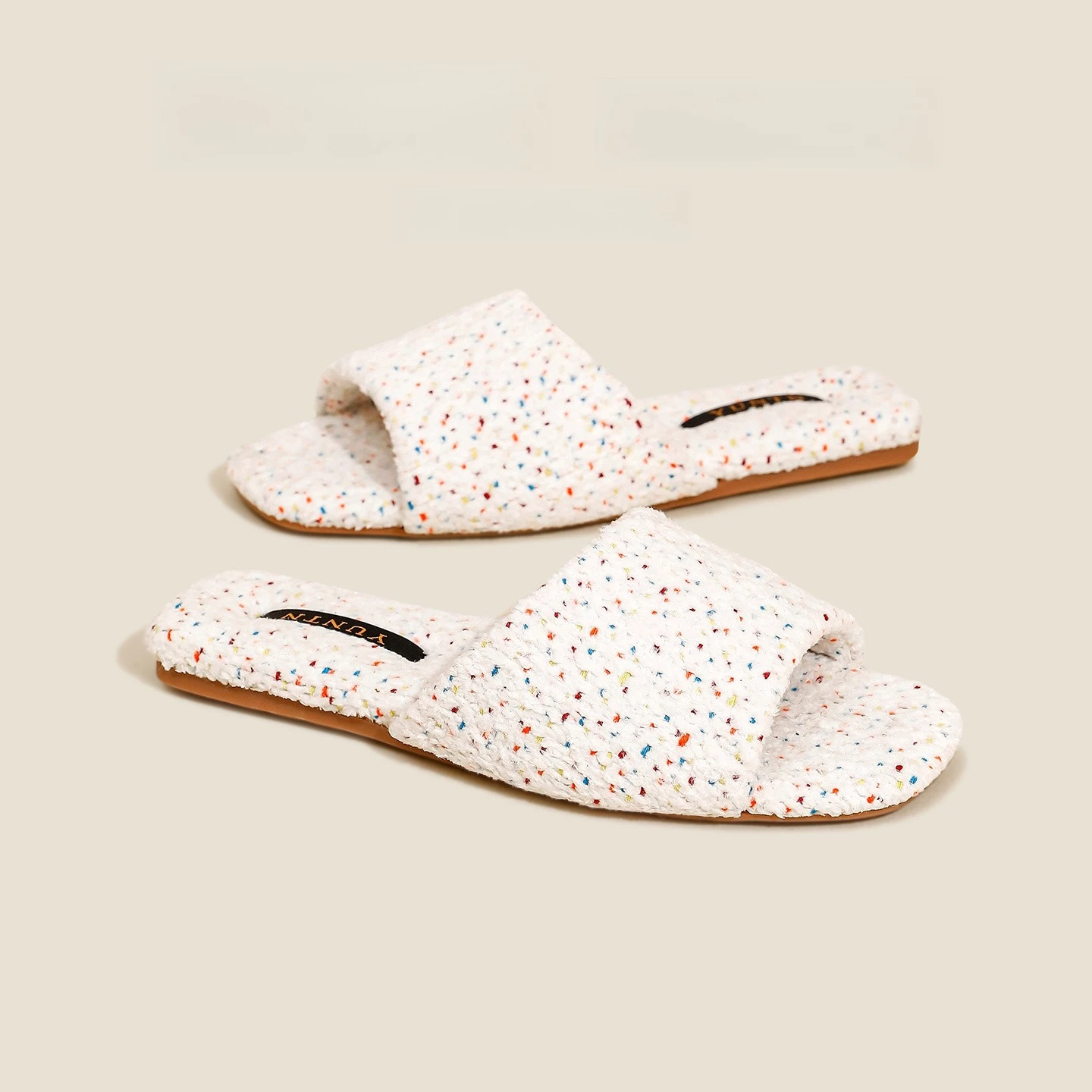 

Autumn Winter Soft Colorful Jelly - bean Slippers Women Indoor Couples Anti - slip Rubber Sole Home Slippers for Men and Women