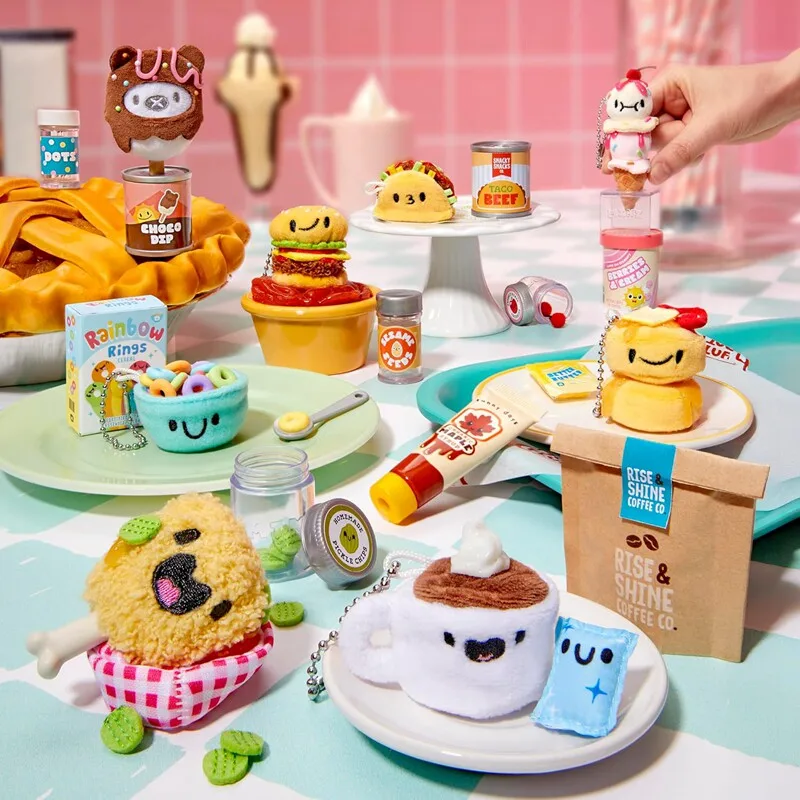 Offizielle MGA'S Miniverse Make It Mini Plüsch-Serie 1 Blindball DIY Überraschungsbox Miniatur-Lebensmittel-Kunst-Taschenanhänger Sammelspielzeug