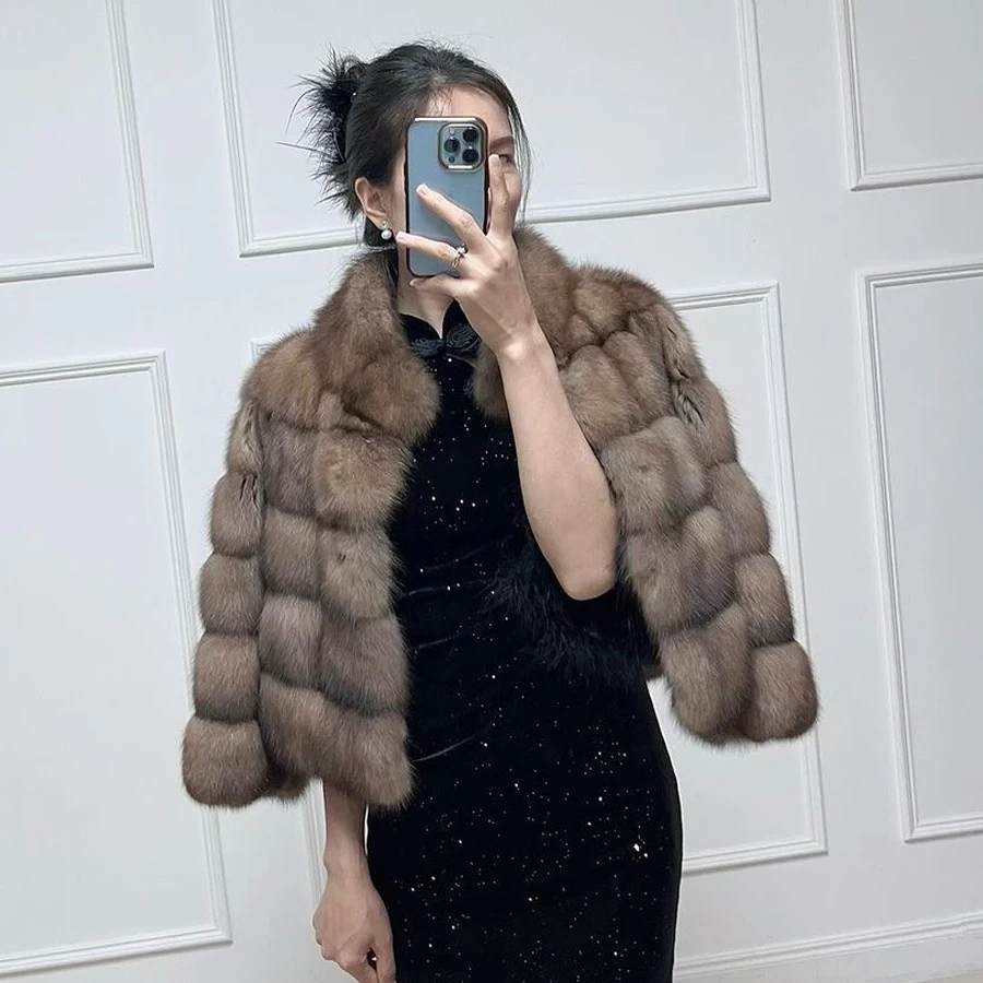 

Real Fox Fur Coat Women Short Genuine Fur Coat Luxury Winter Warm Natural Fox Fur Jacket High Quality New Arrivals