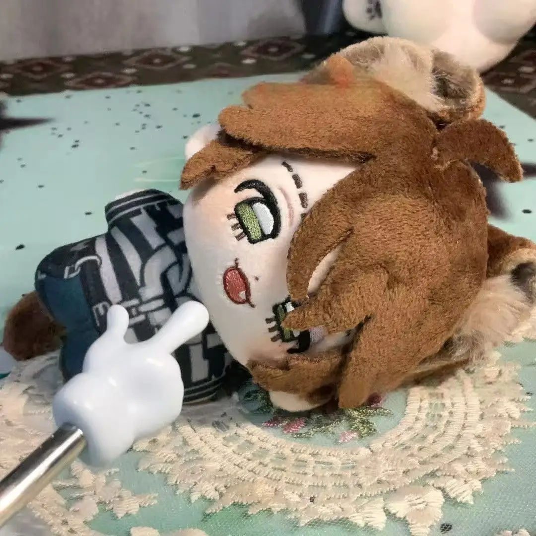 10 センチメートルのぬいぐるみアイデンティティ V ルカ・バルサアニメフィギュア人形おもちゃキーホルダーバックパックペンダントファンのためのクリスマスギフト