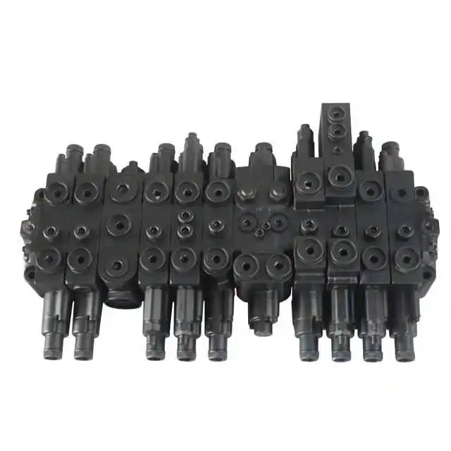 Excavator Hydraulic Main Control Valve Spare Parts PC35 PC40 PC50