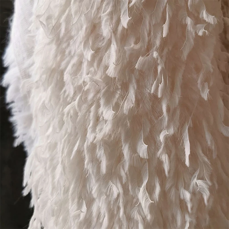 

50x160cm White Feather Fringe Fabric Polyester Texture Designer Fabric Diy Sewing Coat Wedding Dress Apparel Diy Accessories