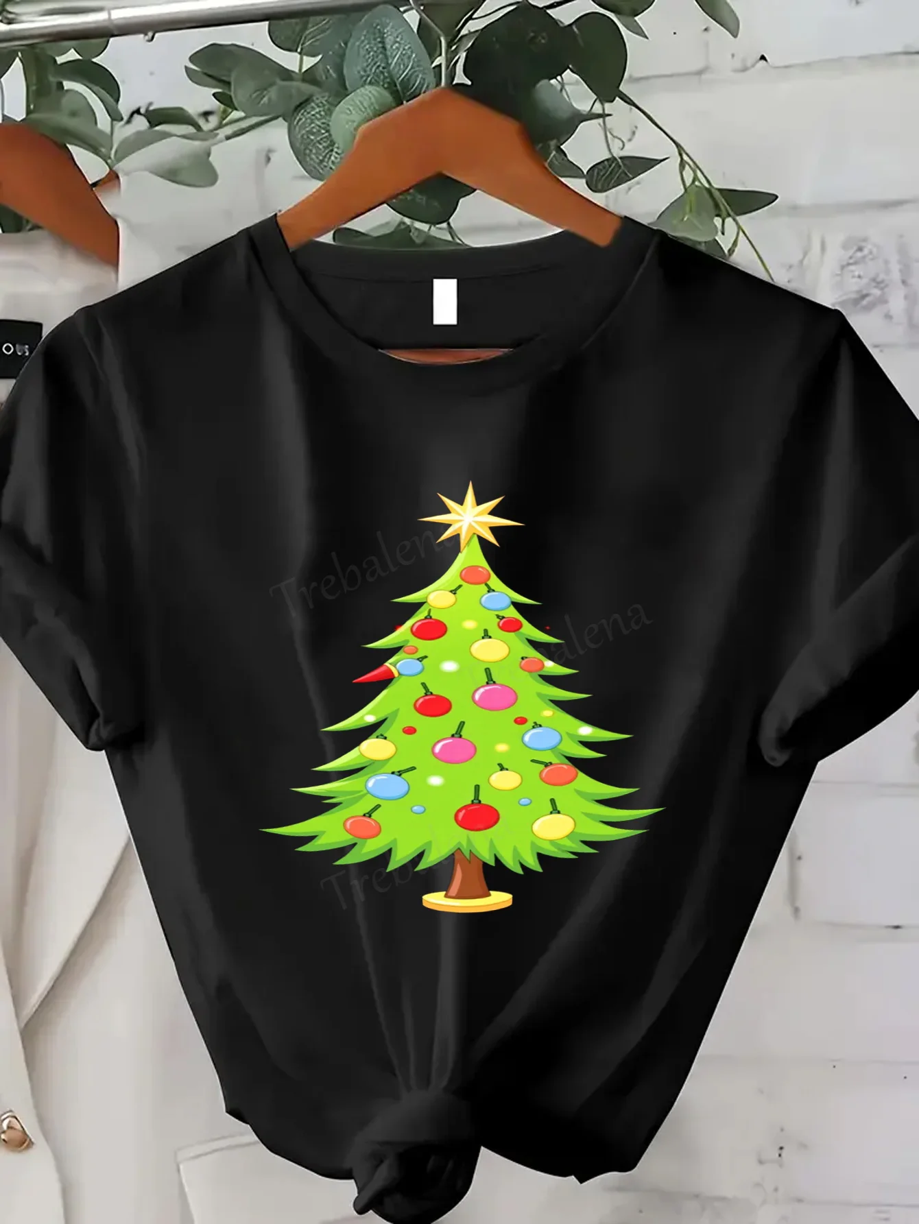

Women T-shirt Christmas Tree Print Women's T-Shirt - Festive Holiday Style, Casual & Sexy Fit