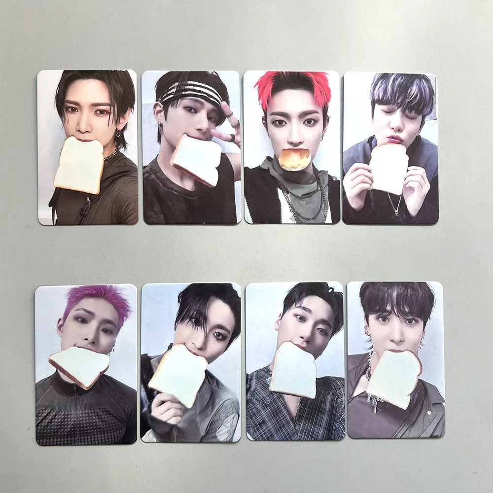 8Pcs/Set KPOP ATEEZ THE WORLD EP2 OUTLAW Album Bread Selfie LOMO Cards Hongjong Jongho San Photocards Postcard Fans Collectibles