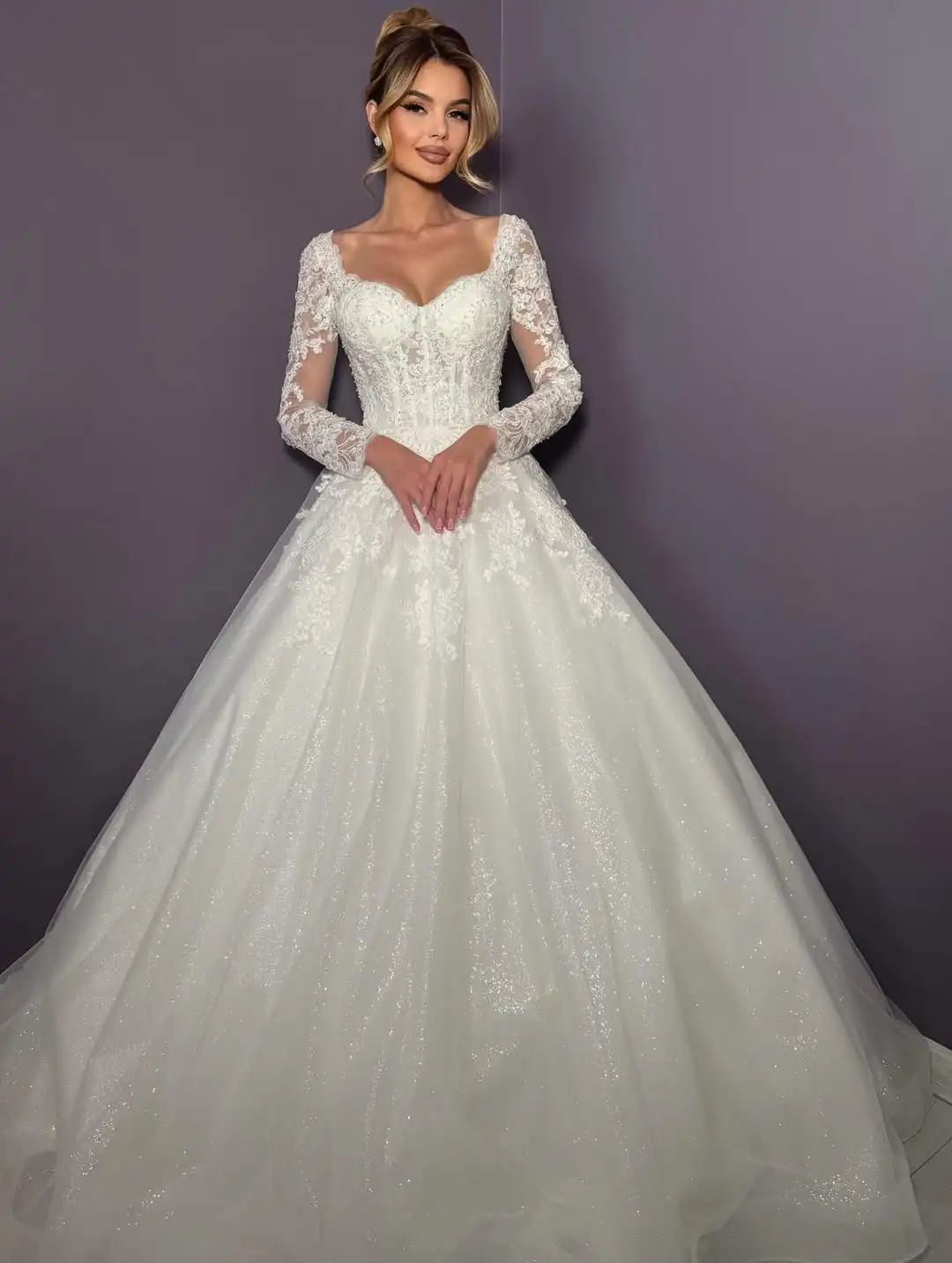 فساتين زفاف ساحرة مكشوفة الكتف وأكمام طويلة على شكل قلب مزينة بالدانتيل 2026 Vestido De Noival