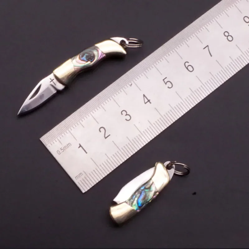 Stainless Steel Sharp Mini Folding Pocket Knife Brass Shell Handle Keychain Unpackage Portable Carry Fruit Paring Knife Peeling
