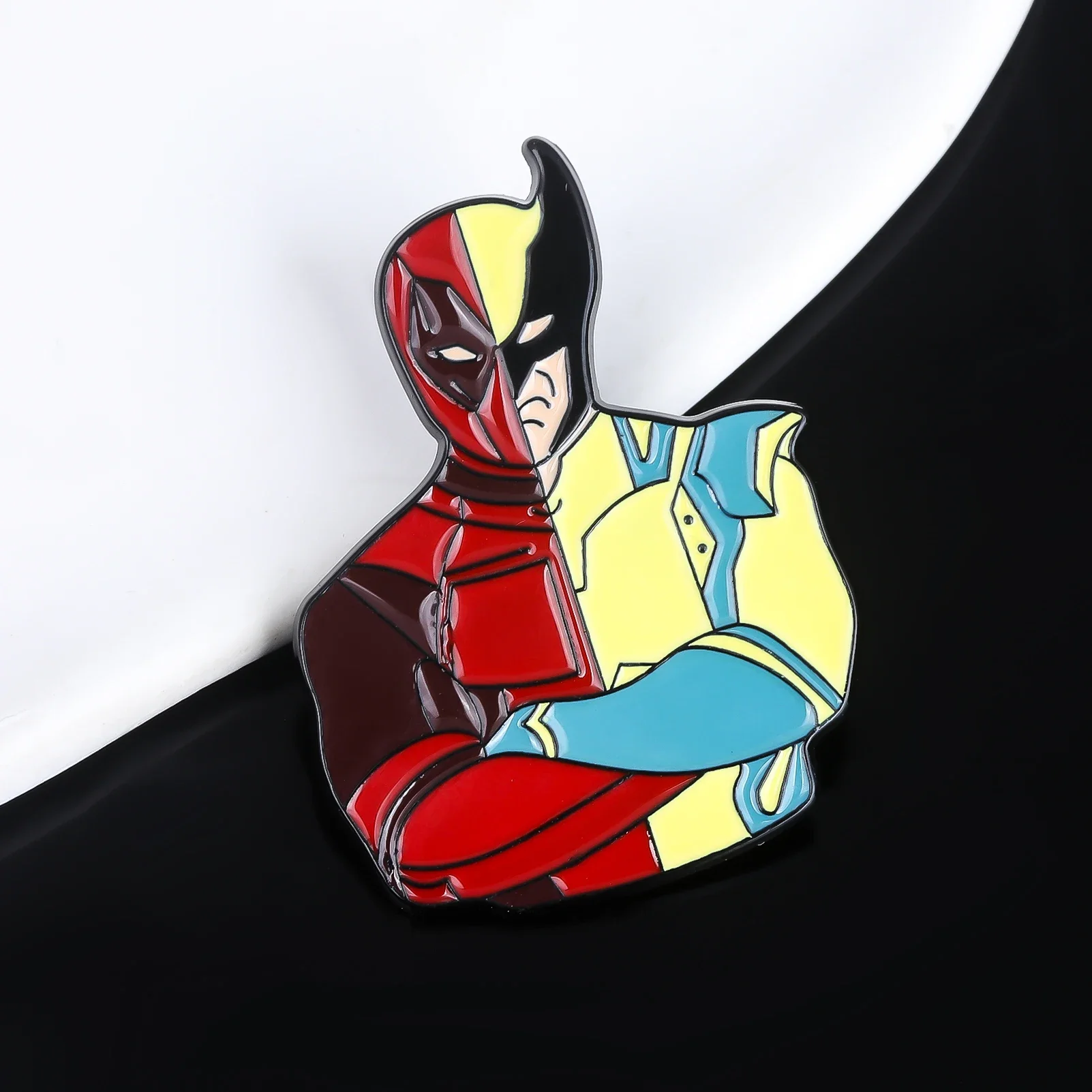 Deadpool and Wolverine Necklace or Keychain Best Friends Necklace Pendant Heart Necklace Cosplay Men Women Bag Jewelry