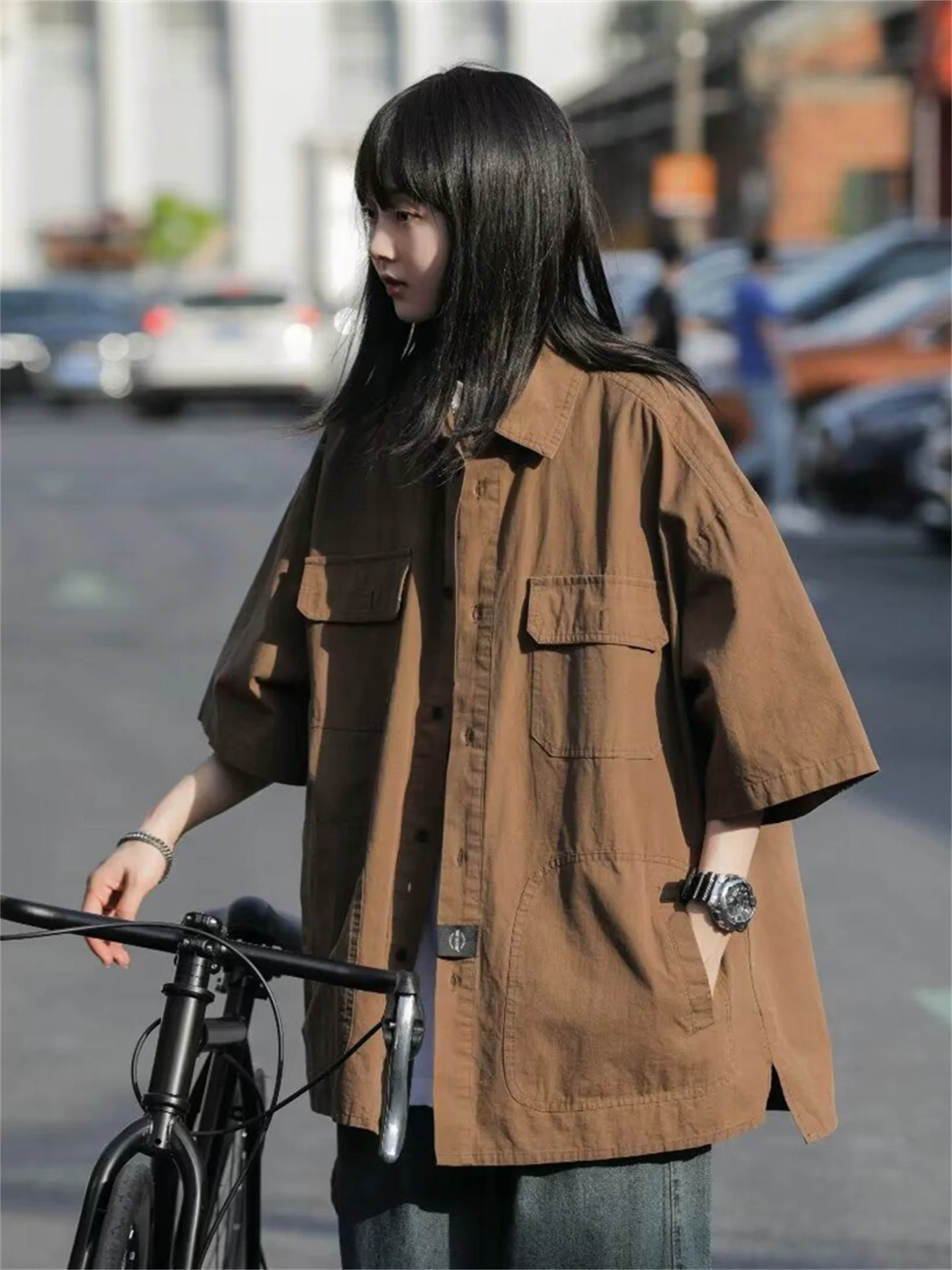 

Retro Japanese Sle ort Sve Casual irt Men's Outdoor Coffee Color Loose Fit irt Jaet Summer Faion Trend