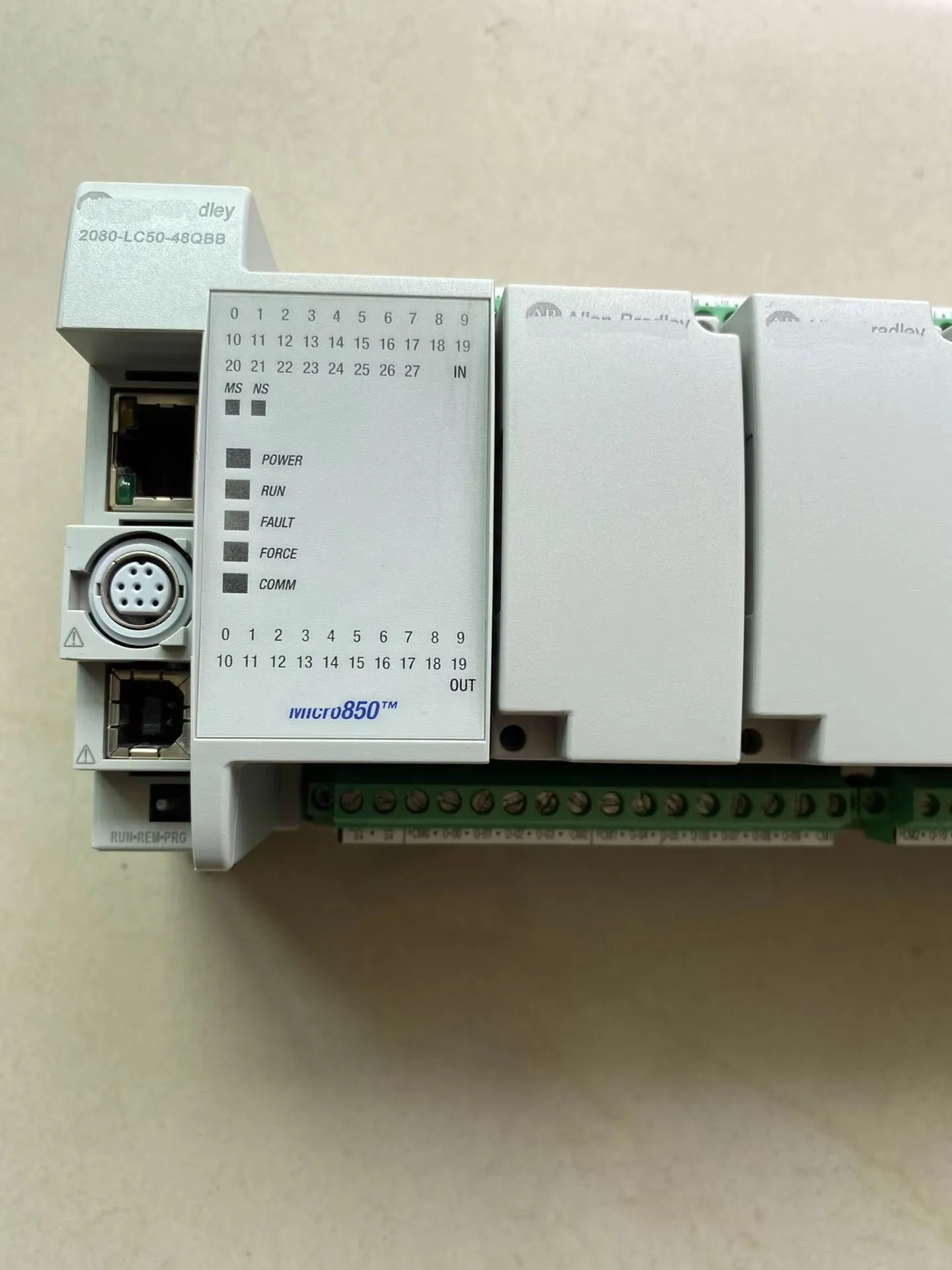 2080-L50E-48QBB Micro850 48 I/O EtherNet/IP Controller