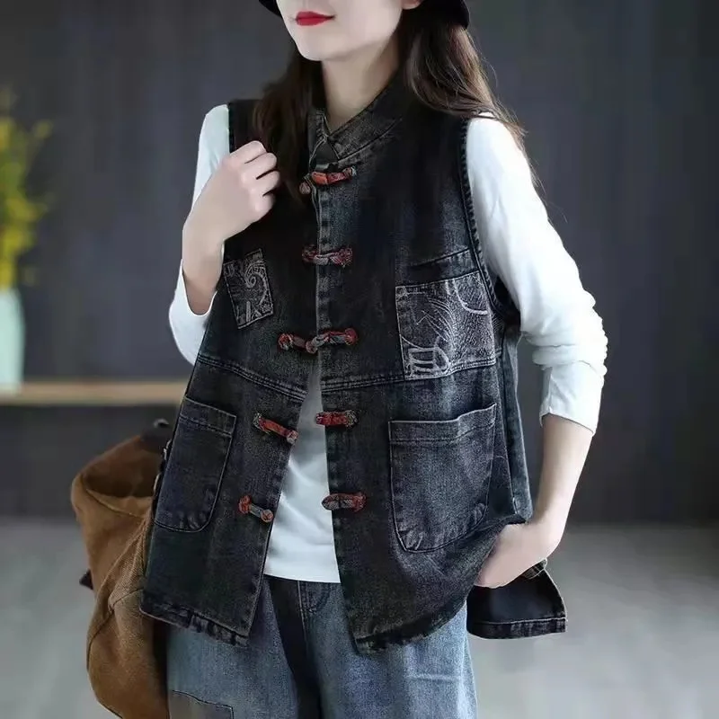 Fashion Korean Denim Vest Women 2025 Spring and summer Sleeveless jacket Casual Dial buckle Office female Jean Waistcoat T375