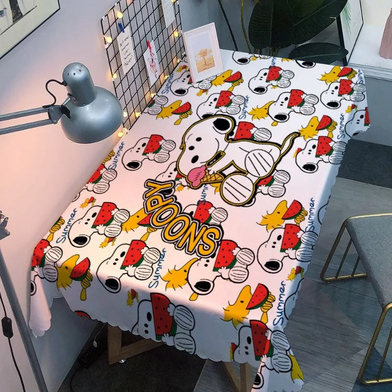 Cartoon Snoopy cute Disney tablecloth for home dormitory waterproof and stain-resistant no-wash party outdoor picnic tablecloth