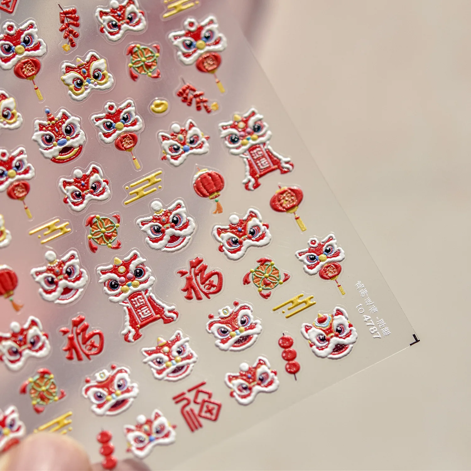 5D レリーフネイルステッカー日本の文具フォーチュン覚醒ライオンヘビ年自己粘着ネイルアートステッカー DIY 新装飾