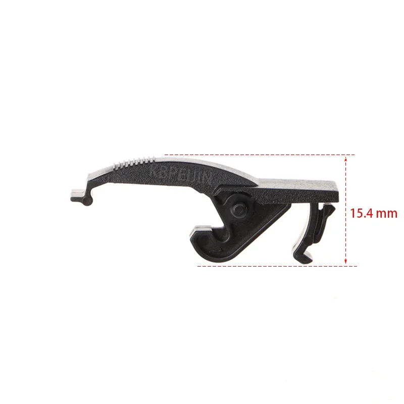 1Pcs 8E0955247 For Audi A4 B6 B7 S4 Quattro 2001 2002 2003 2004 2005 2008 Wiper Arm Plastic Collet Clip Fixed Parts Accessories