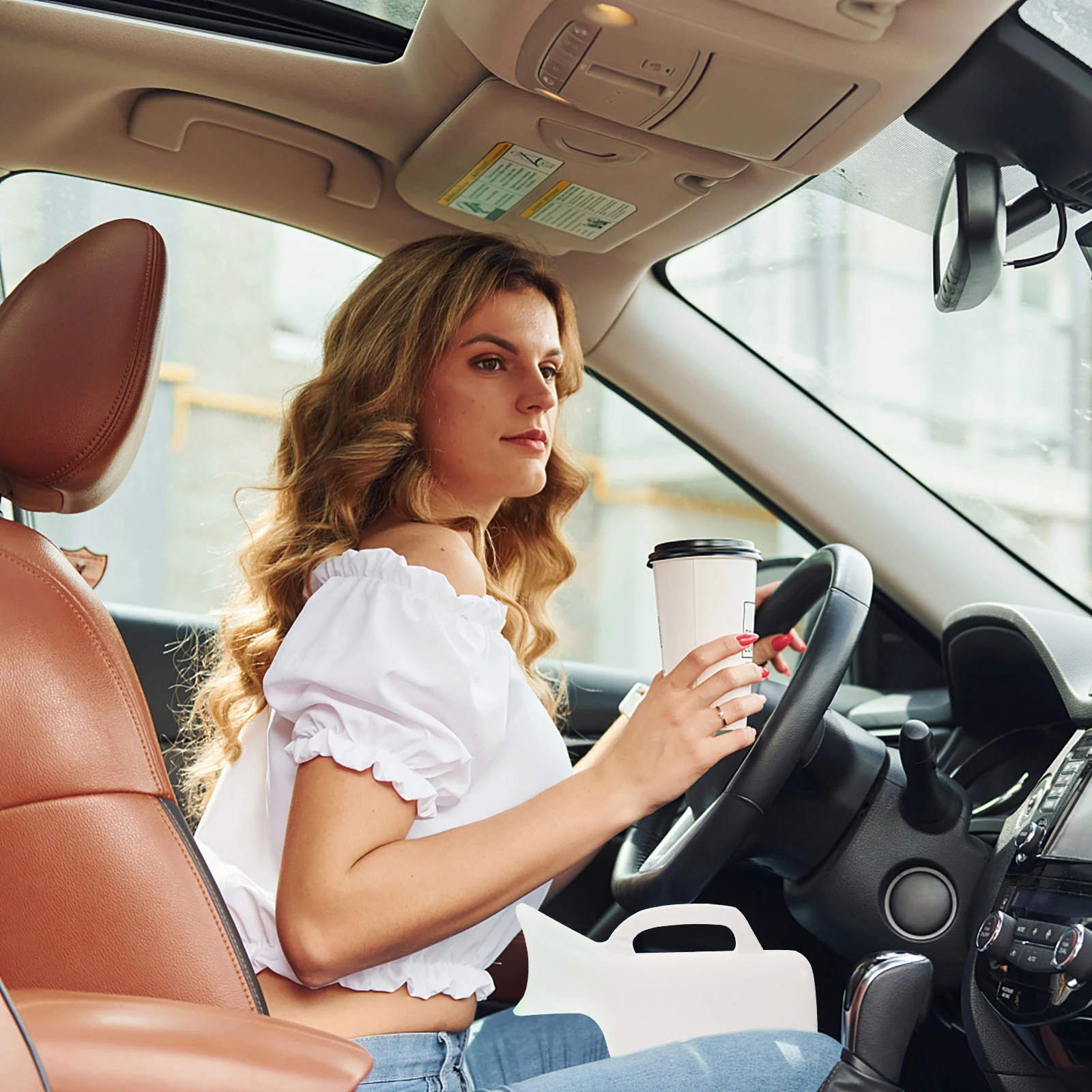 

2pcs Female Urinal Bottle Portable Women Outdoor Pee Container Reusable Travel Urine Bottle For Camping Trekking Emergency Use