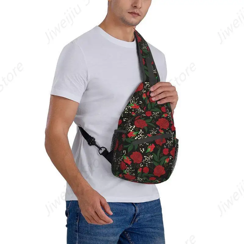 Vintage rosas vermelhas flor branca estilingue peito crossbody saco masculino legal padrão floral mochila de ombro para acampamento ciclismo