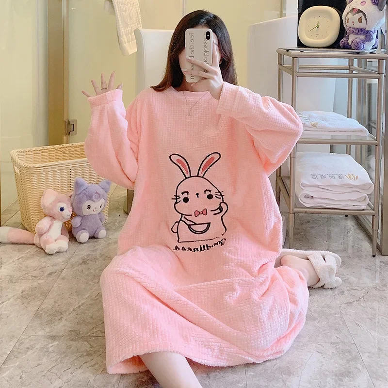 150kg Extra Large Loose Flannel Nightgown Women\'s Autumn and Winter Thickened Pajamas Plus Size Sweet Loose Fattening Loungewear