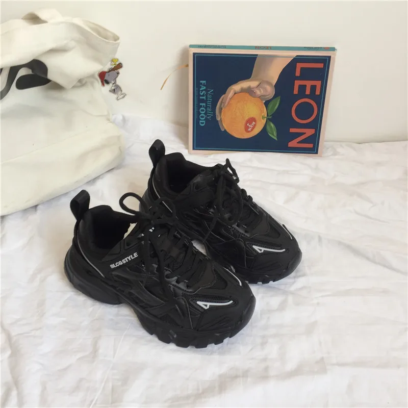 Girls Casual Sneakers 2023 Spring New Thick Sole Dad Shoes Boys Retro Internal Elevation Popular Versatile Premium Grey Sneaker
