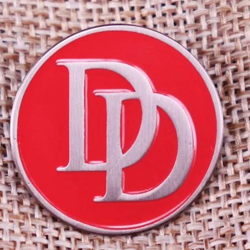 دارديفيل-شعار شارة الخيال فيلم المينا دبوس هزلي دبوس قبعة ظهره الديكور #2